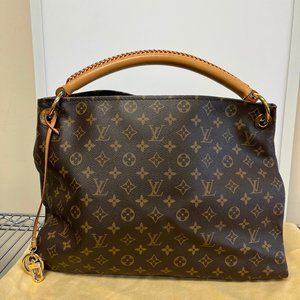 Louis Vuitton Artsy MM Authentic Monogram